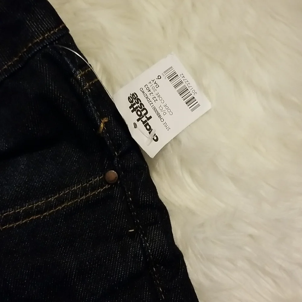 REFUGE Cropped Boyfriend Button Fly Jeans - Picture 8 of 15